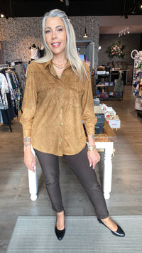 Vegan rúskinsskyrta