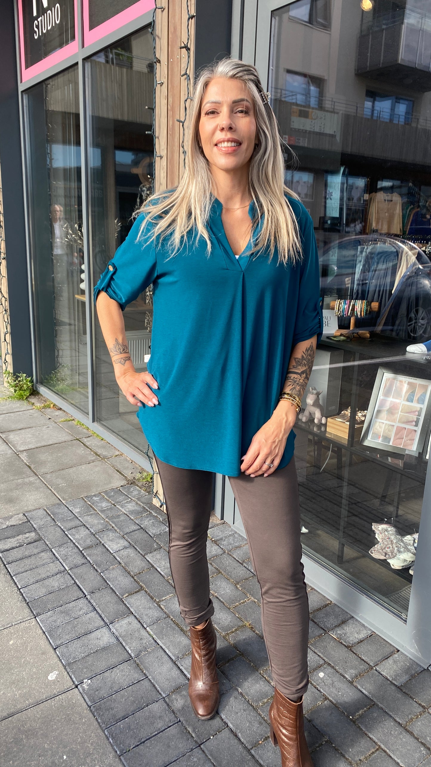 Mæju bolur, einlit.