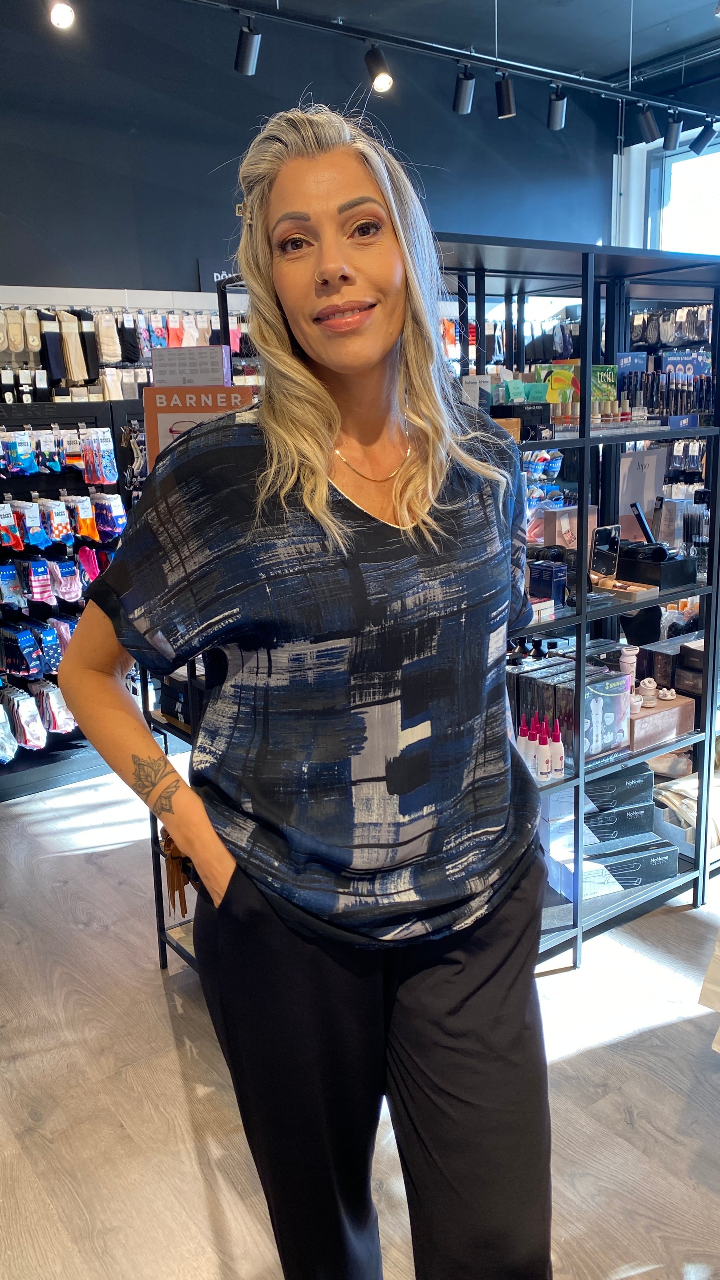 Sparilegur toppur blár - vínrauður