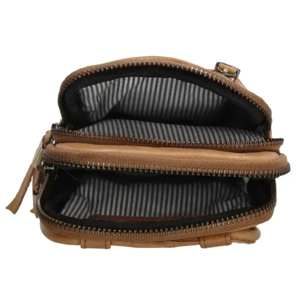 Nett hliðartaska úr leðri