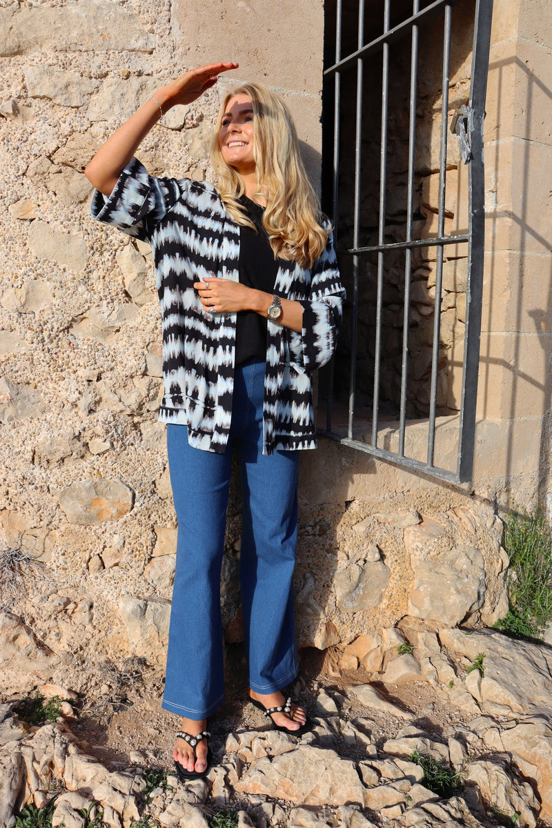 Tine Tie Dye kimono