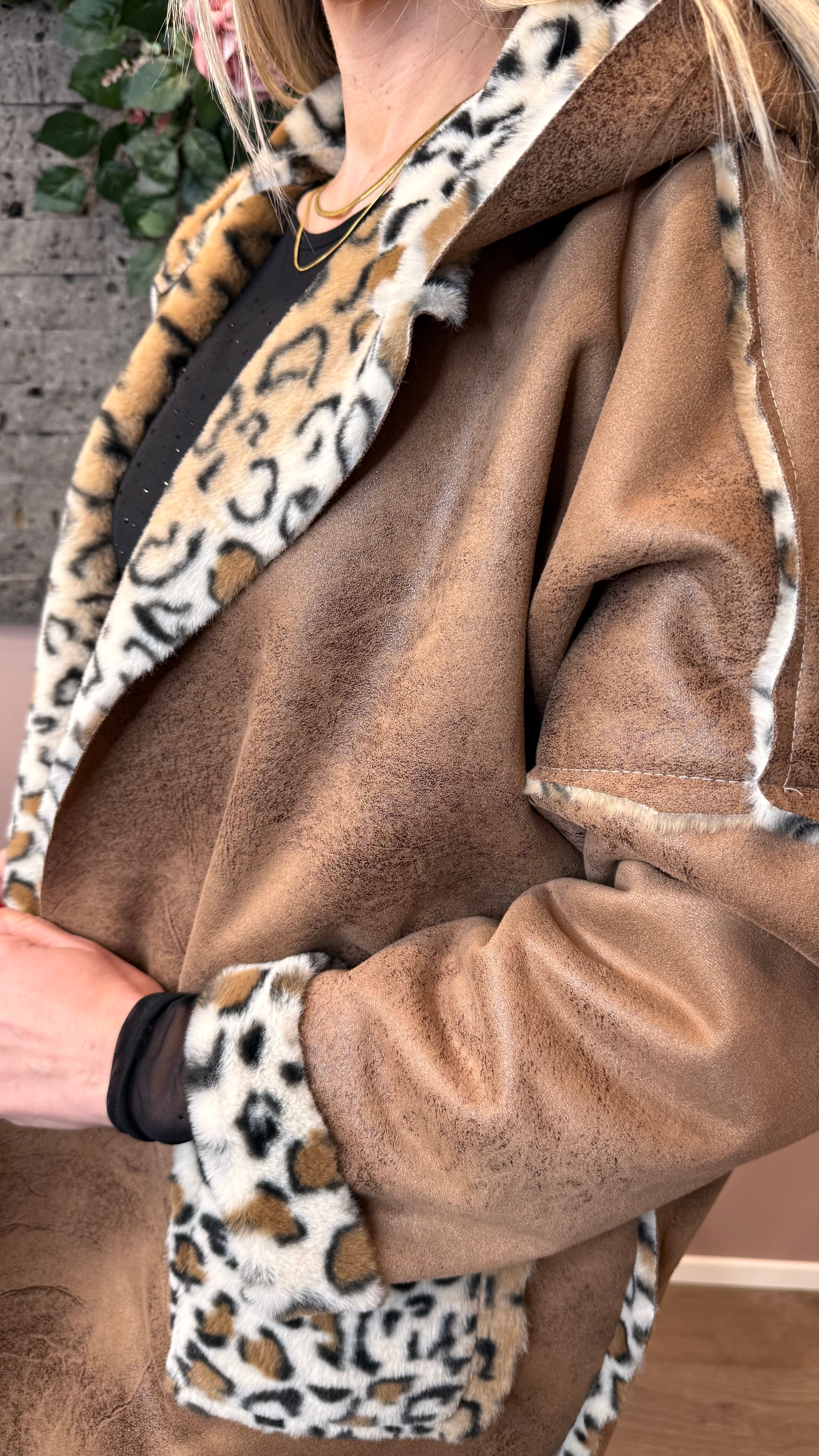 Vegan rúskinn jakki / pels