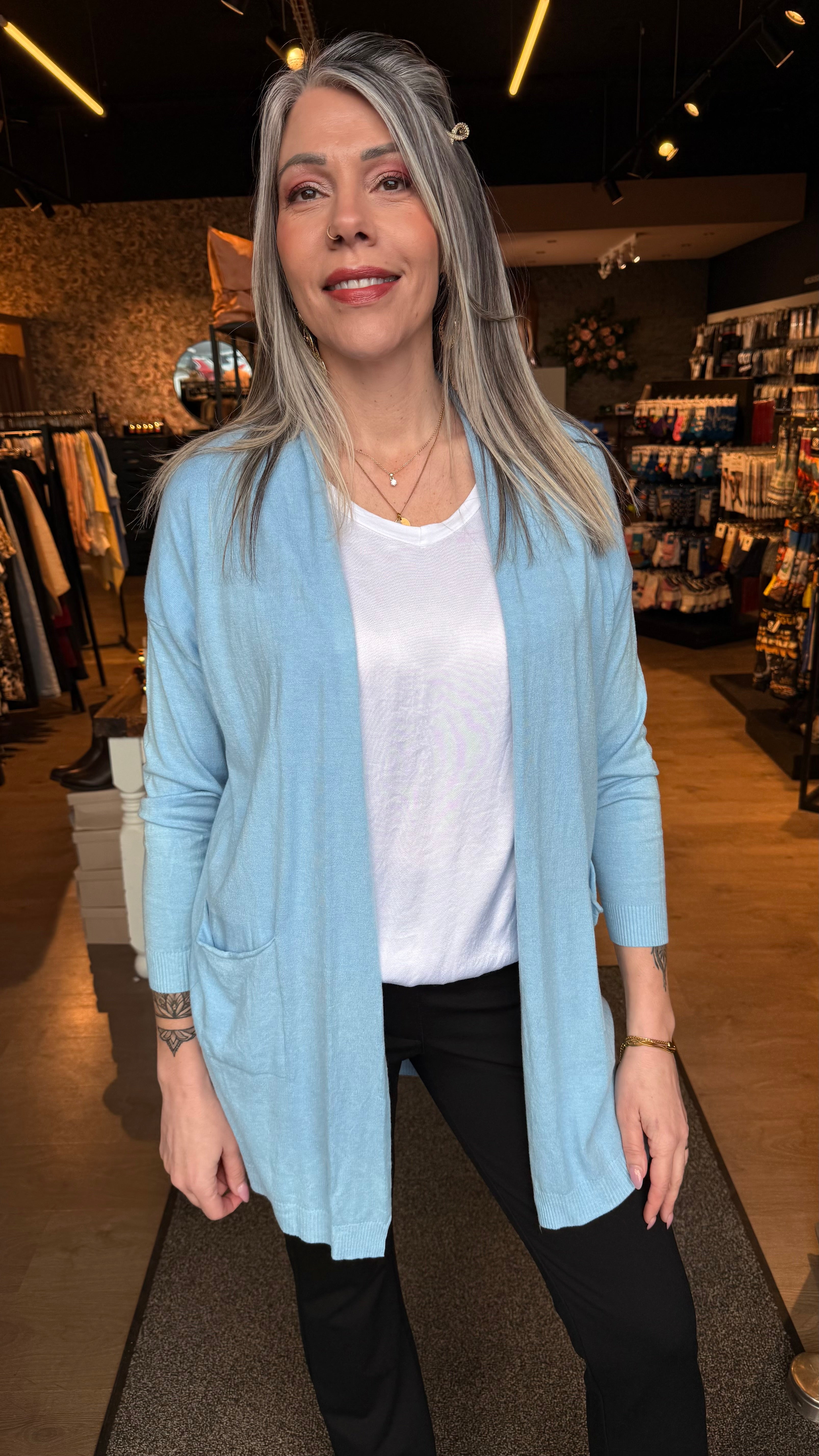 Síð opin létt peysa