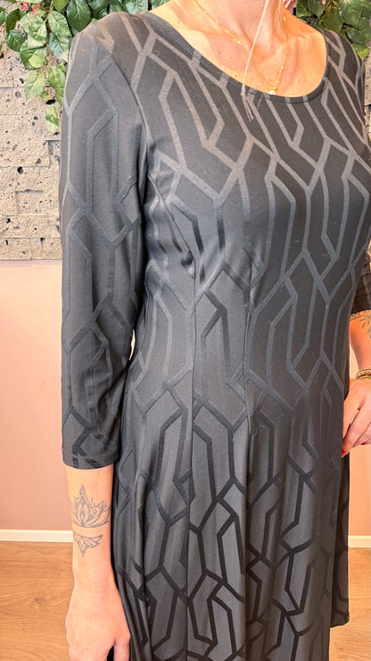 No Name Design - Svartur stuttur kjóll A-snið