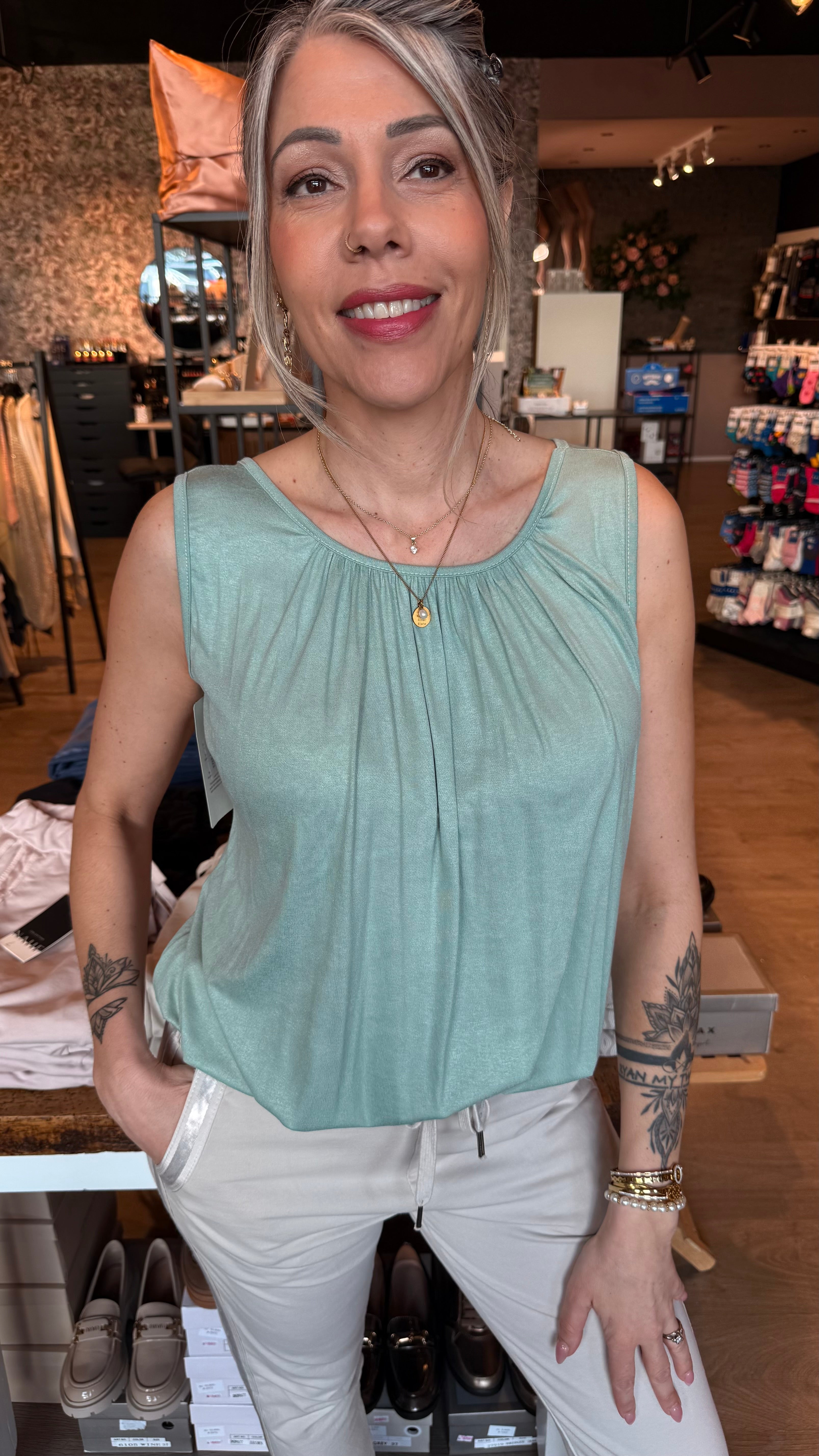 Hlýra bolur með teygju að neðan