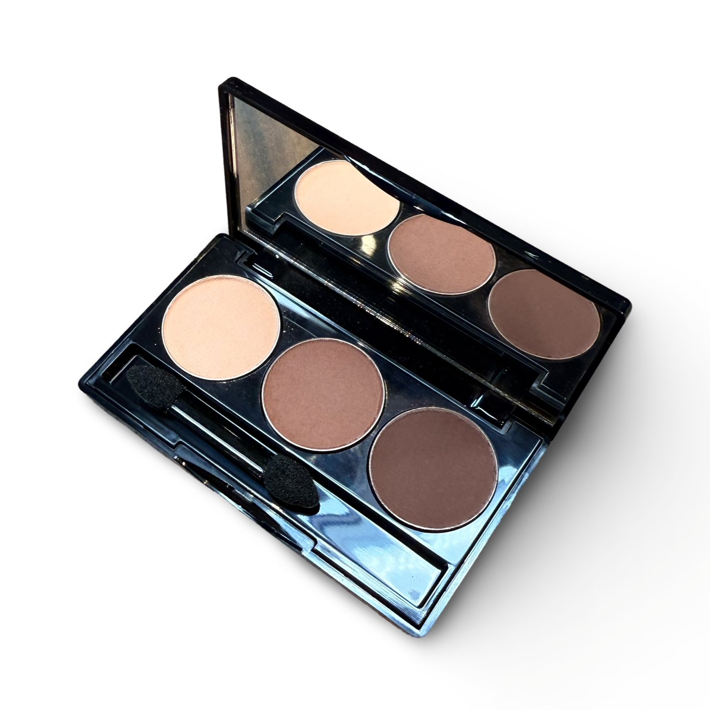 NoName Cosmetics Augnskuggapallettur með þremur augnskuggum