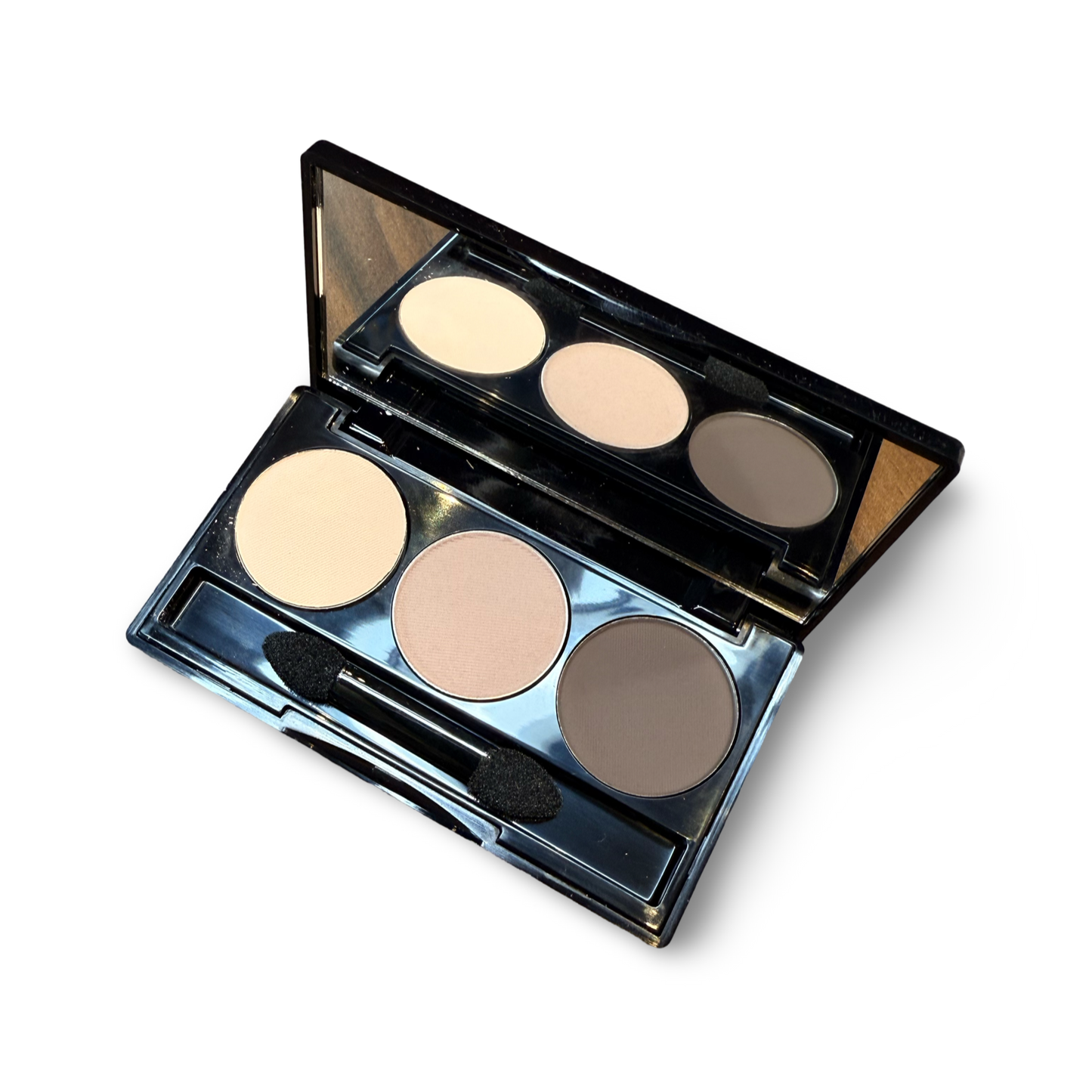 NoName Cosmetics Augnskuggapallettur með þremur augnskuggum