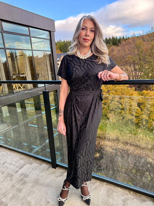 NoName Design - Síður svartur Kjóll