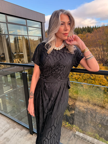 NoName Design - Síður svartur Kjóll