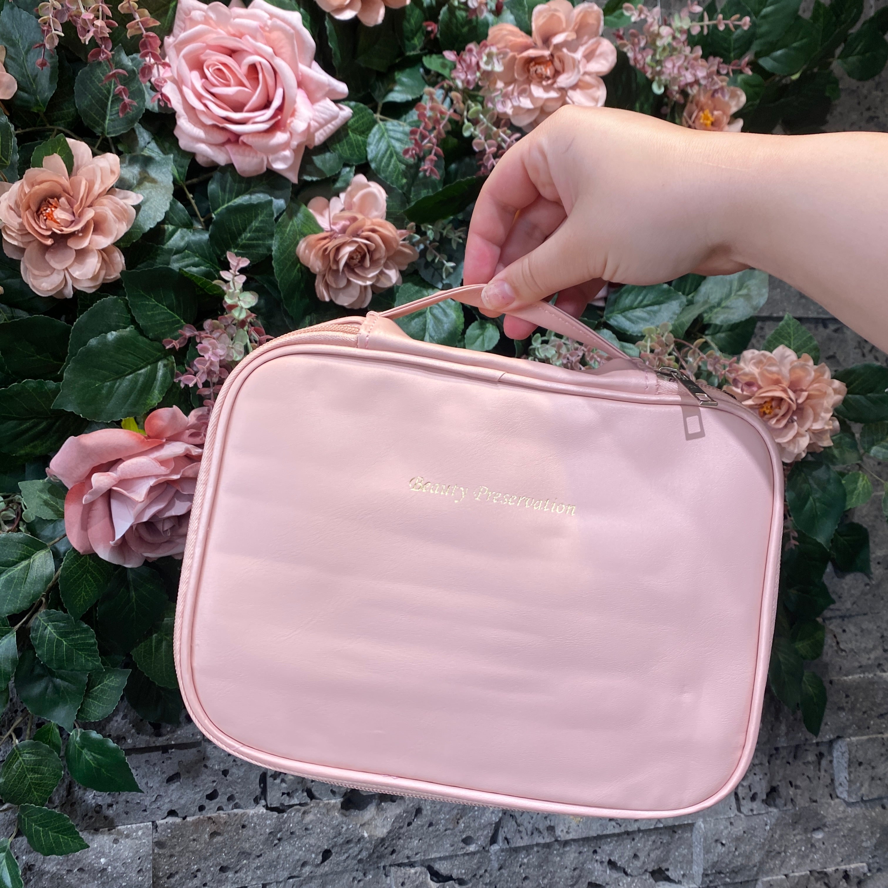 Snyrtitaska NoName Cosmetics