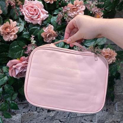 Snyrtitaska NoName Cosmetics