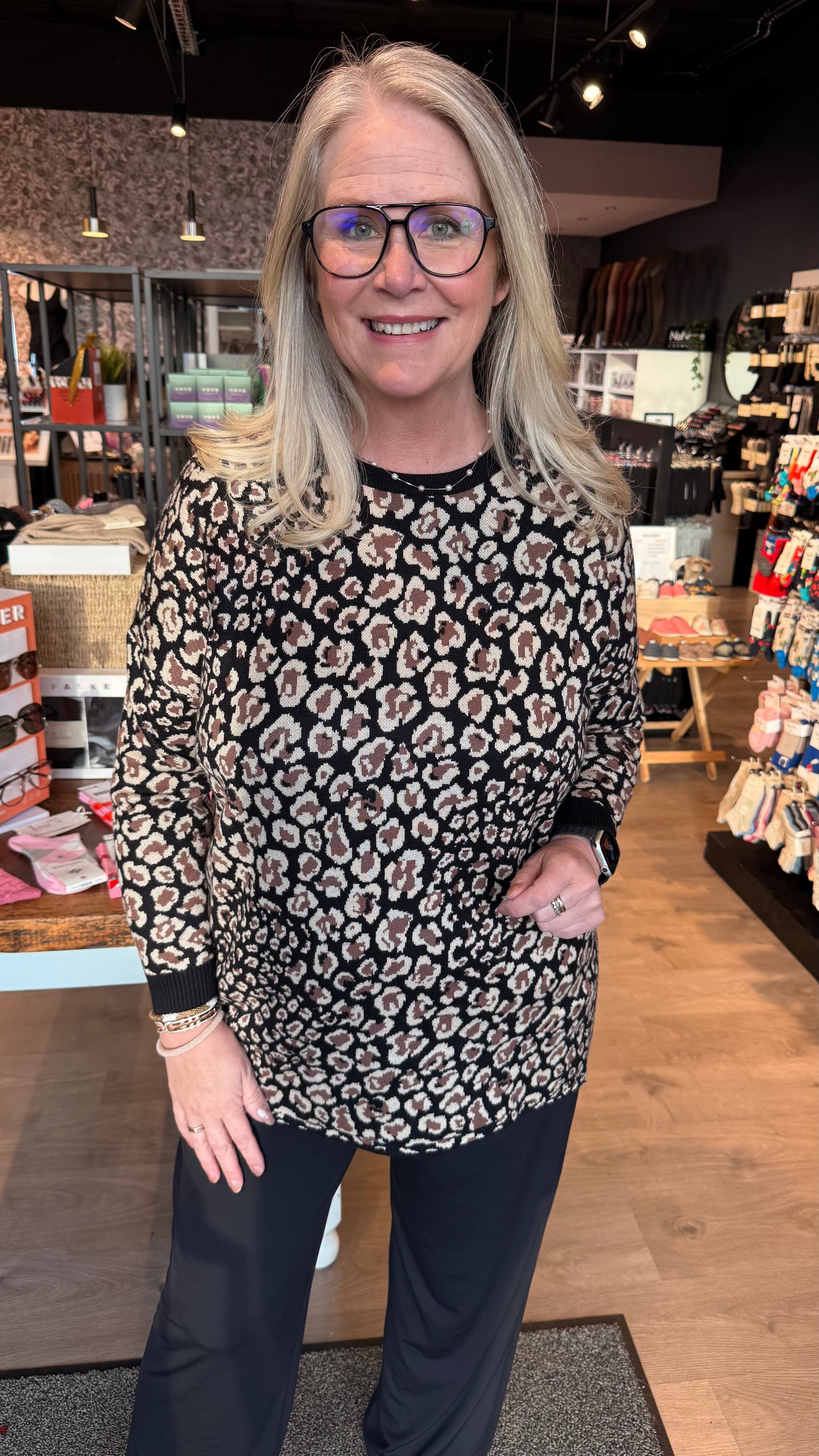 Peysa með dýramunstri