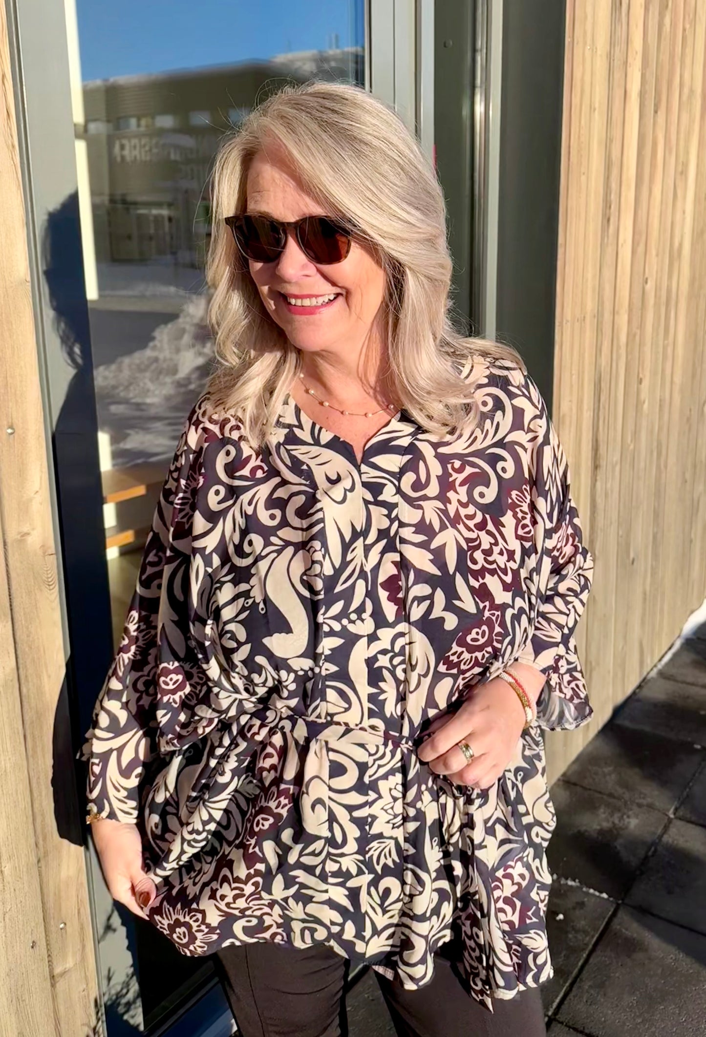 No Name Design - Shiffon blússa