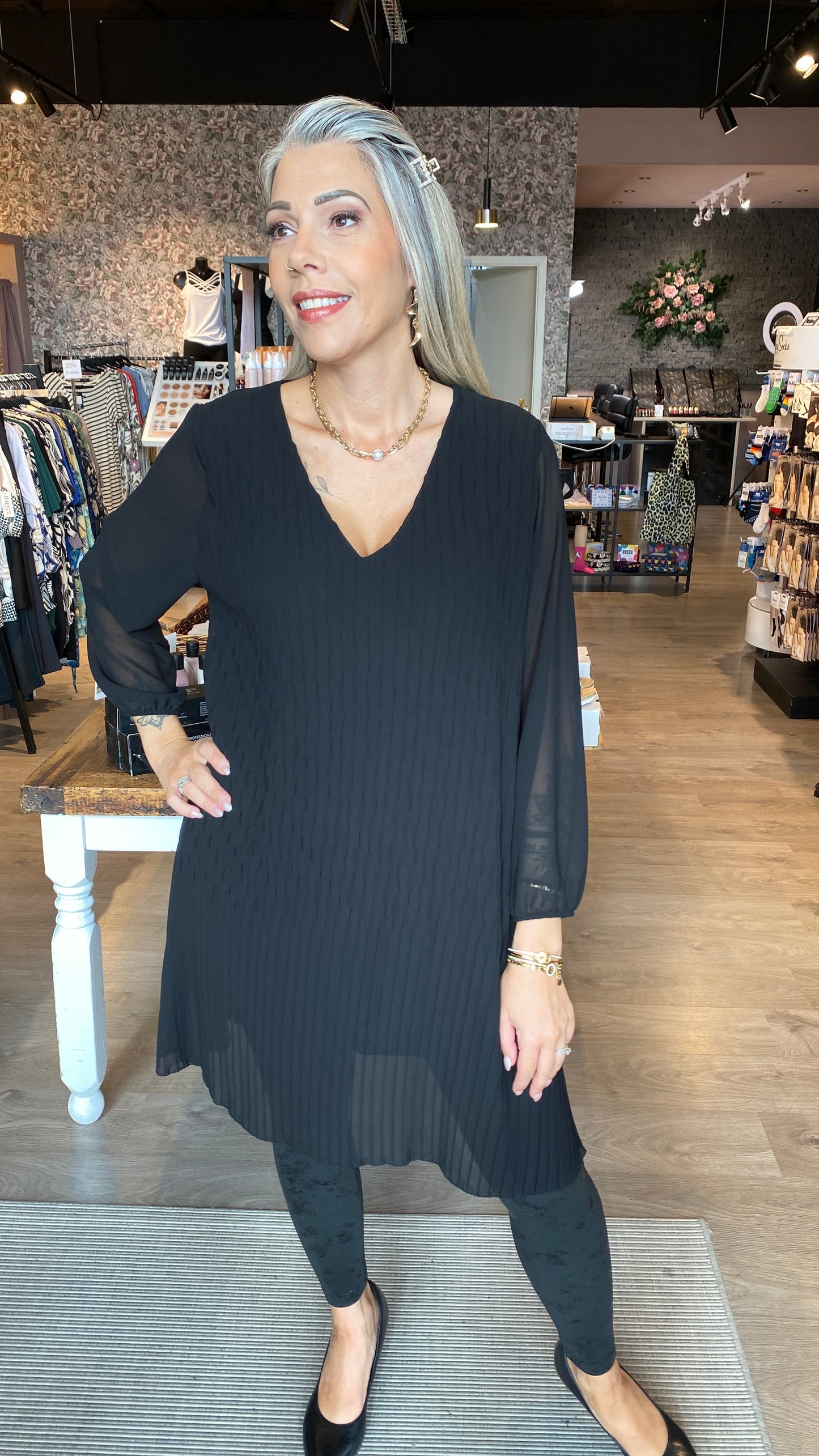 Plíseraður langerma kjóll