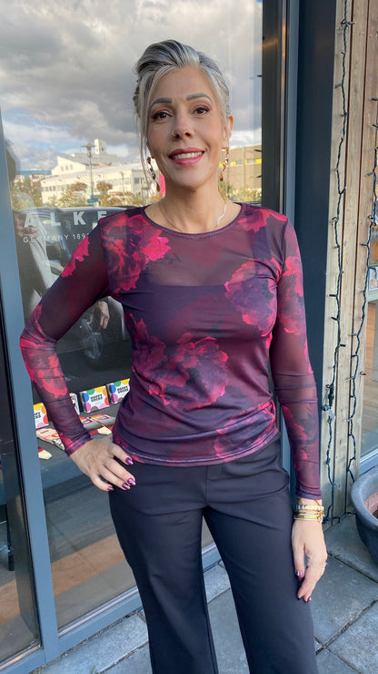 Mesh bolur burgundi rauður með bleikum blómum