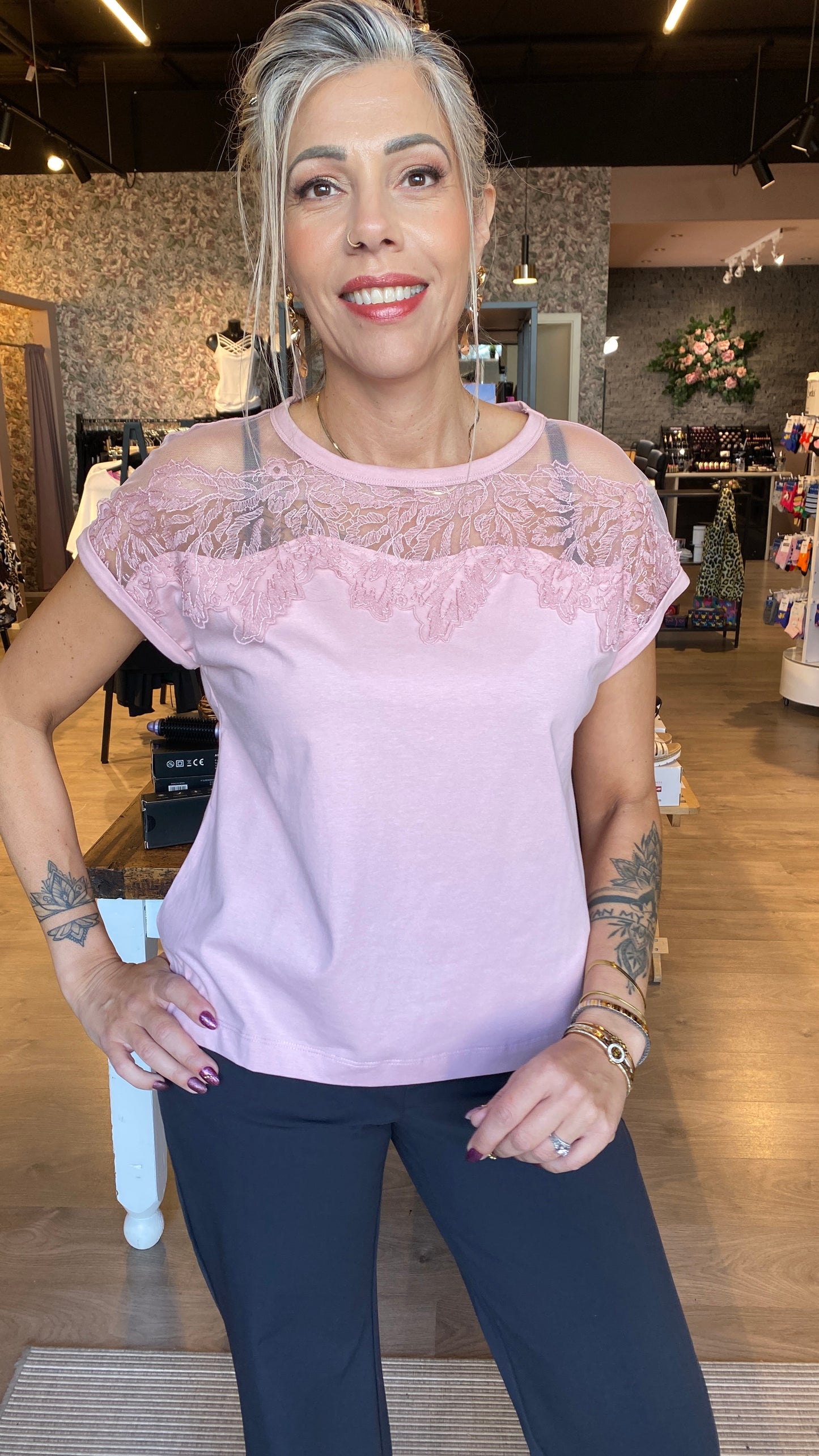 Bómullar bolur með blúndu