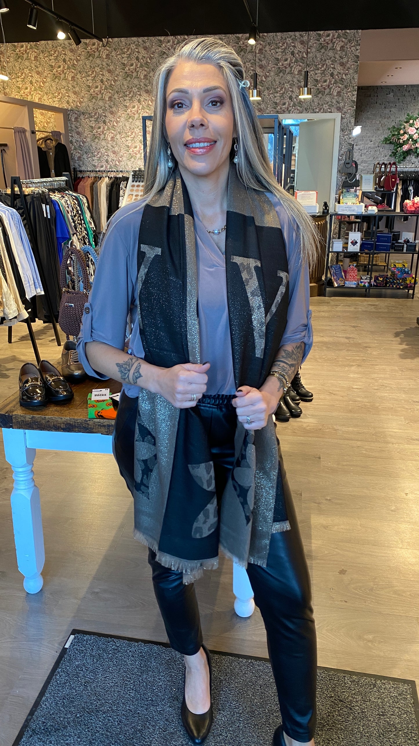 Viscose og silki slæða/trefill