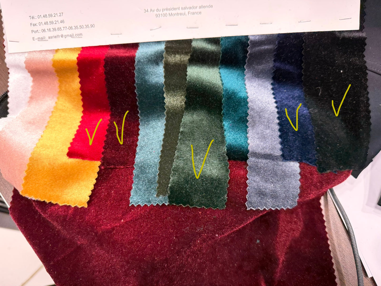 Mömmukjóllinn Flauels FORSALA  NONAME Design