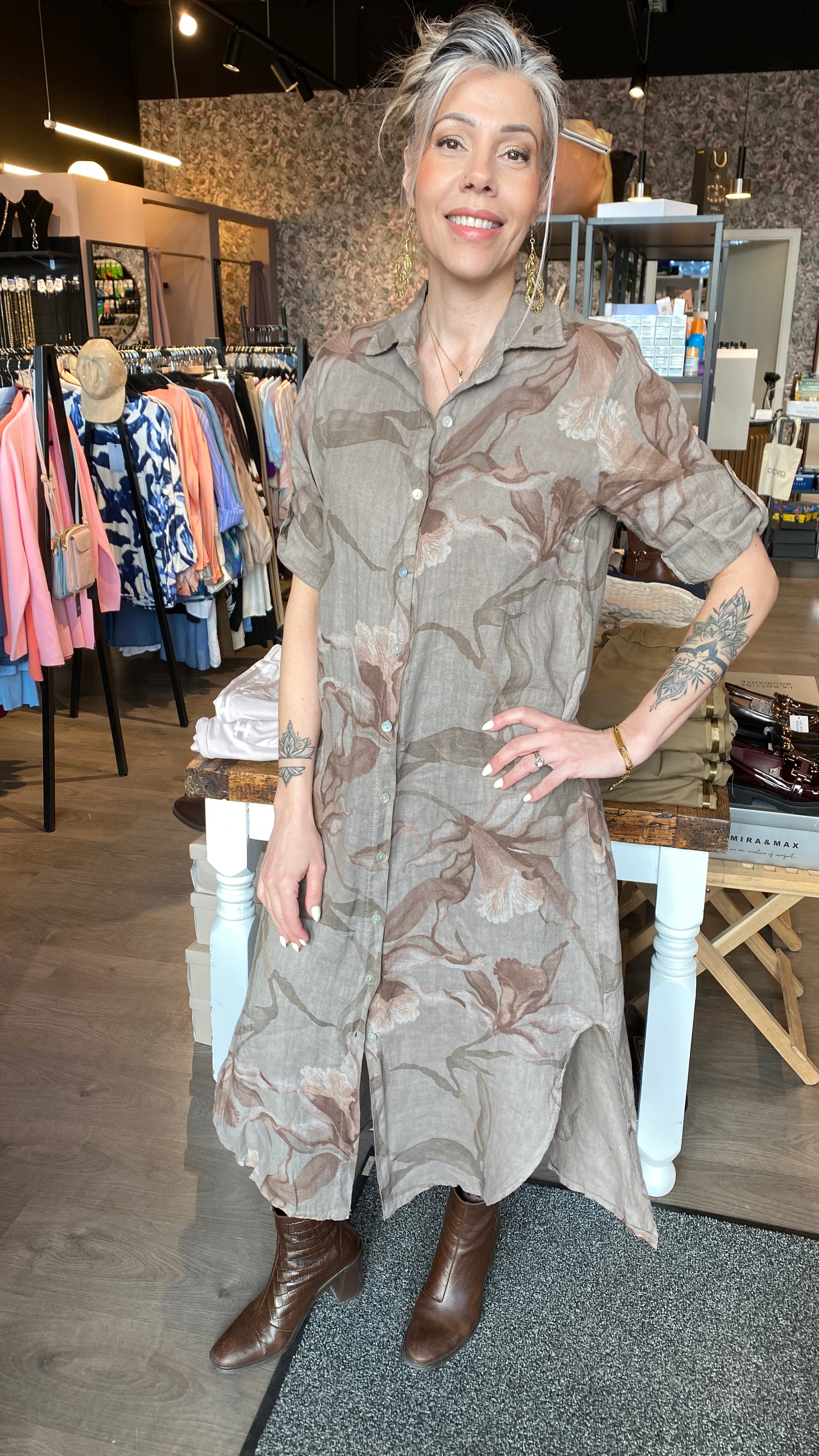 Hnepptur síður hör kjóll