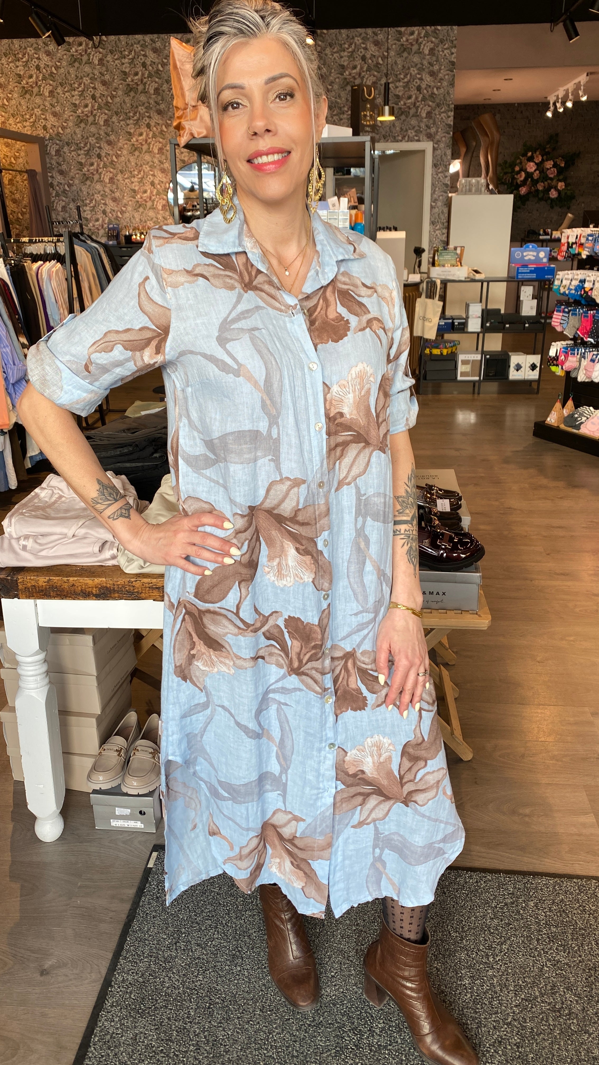 Hnepptur síður hör kjóll