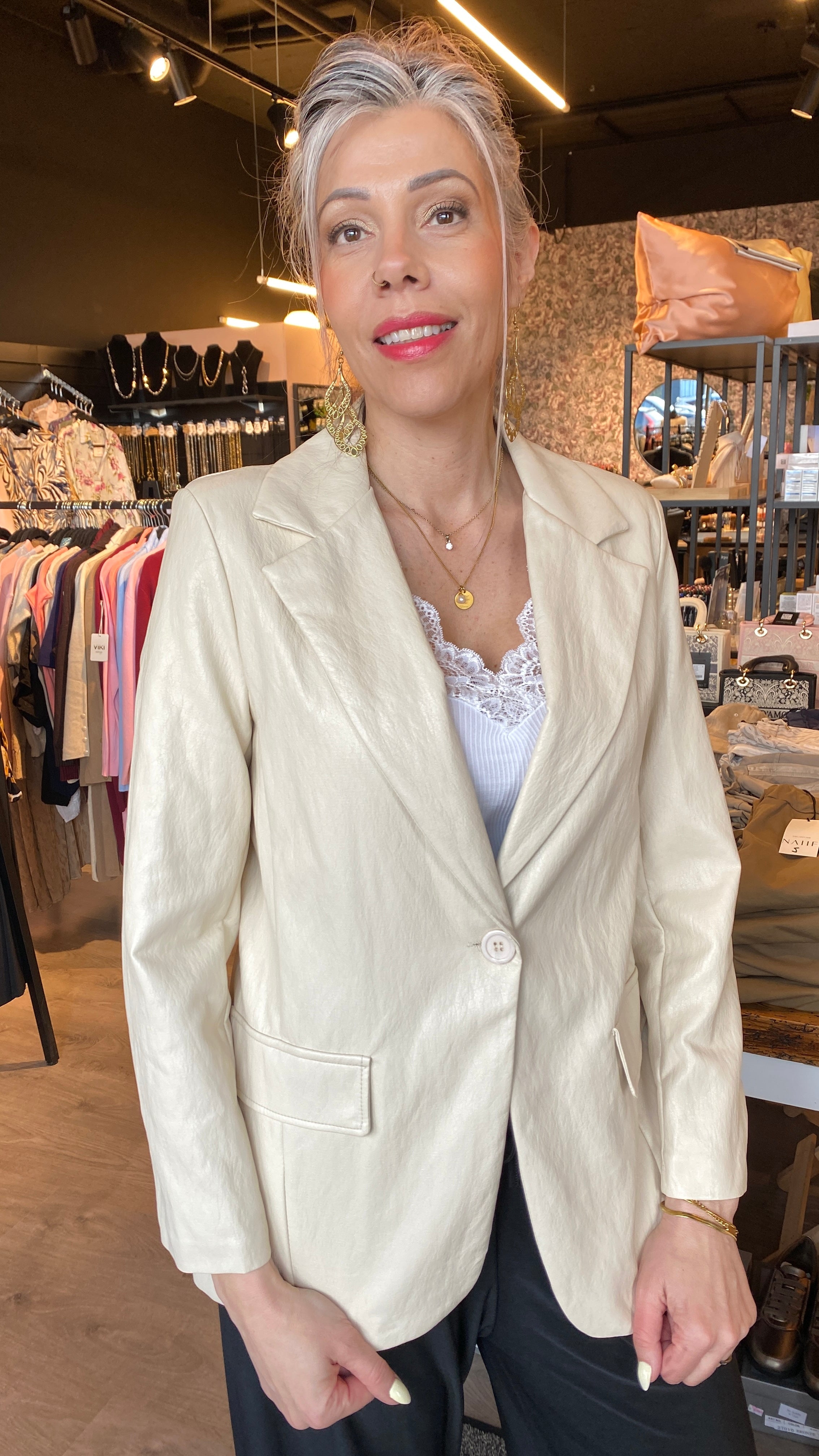 Ljós vegan leður jakki