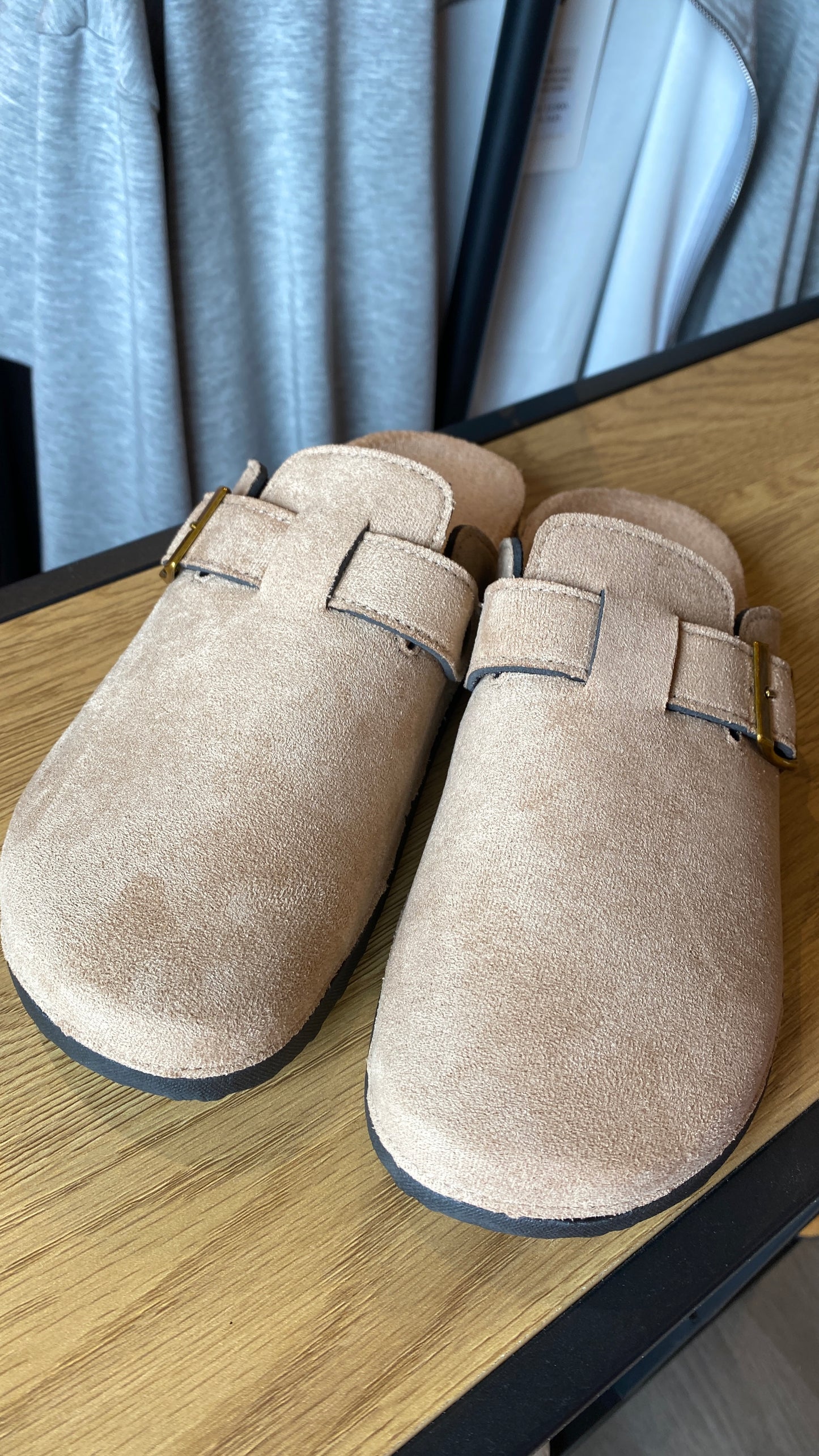 Sandalar