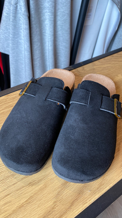 Sandalar