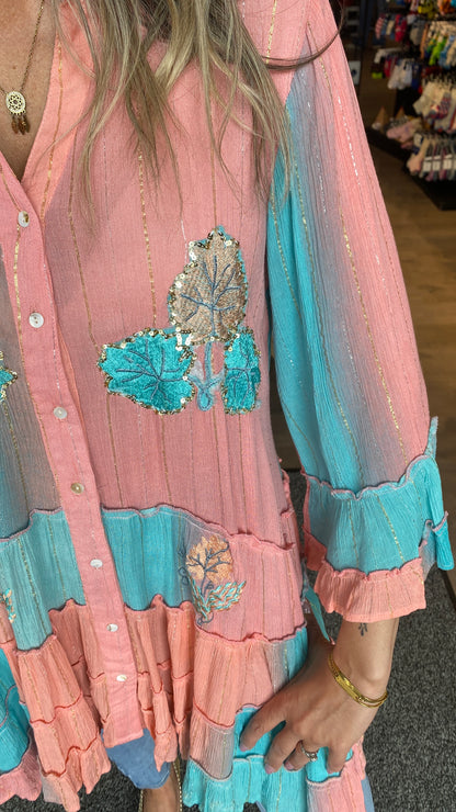 Hnepptur boho kjóll