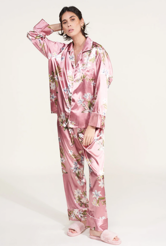 Satín náttföt með blómamunstri