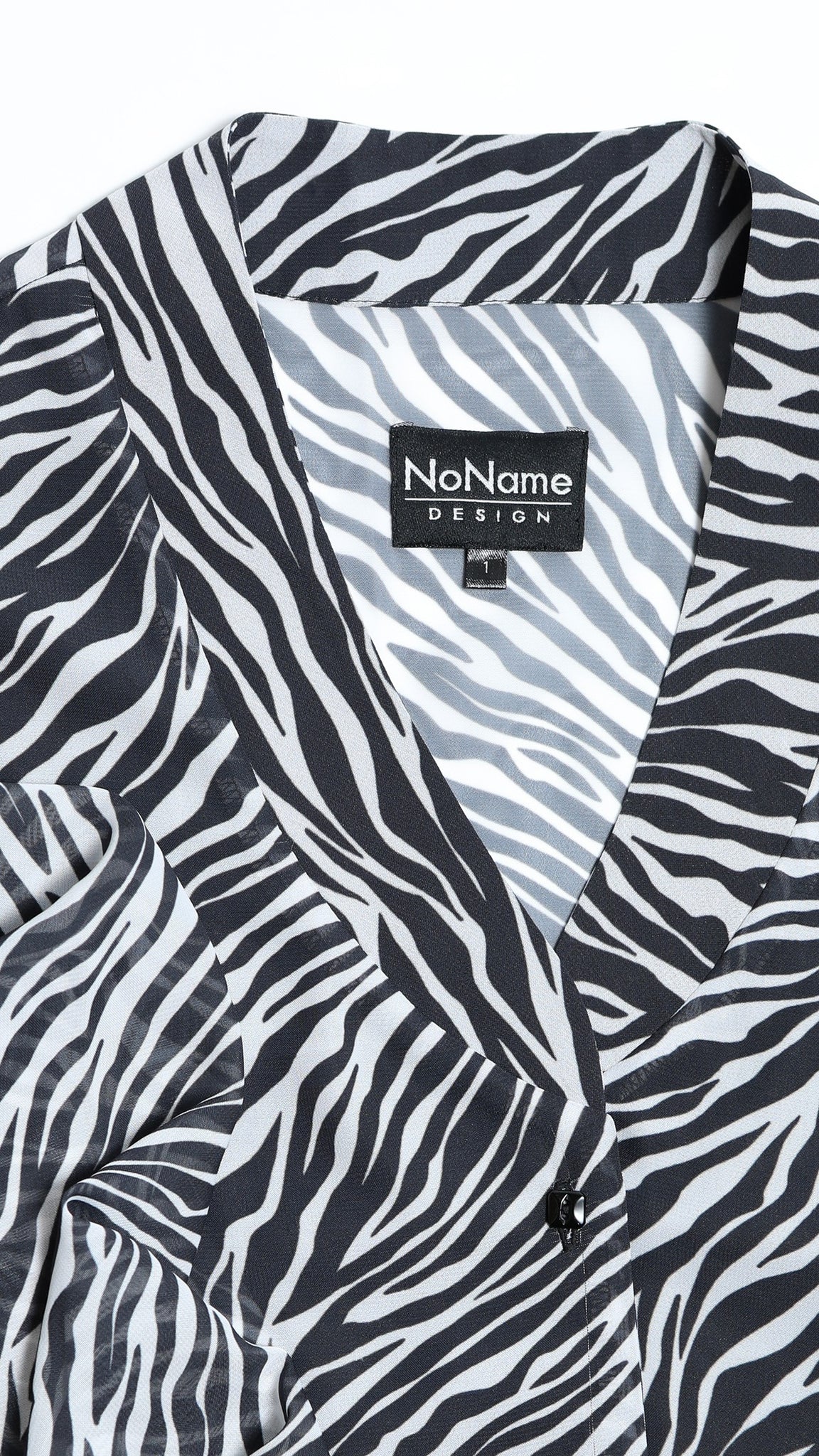 No Name Design - Skyrta með zebramunstri