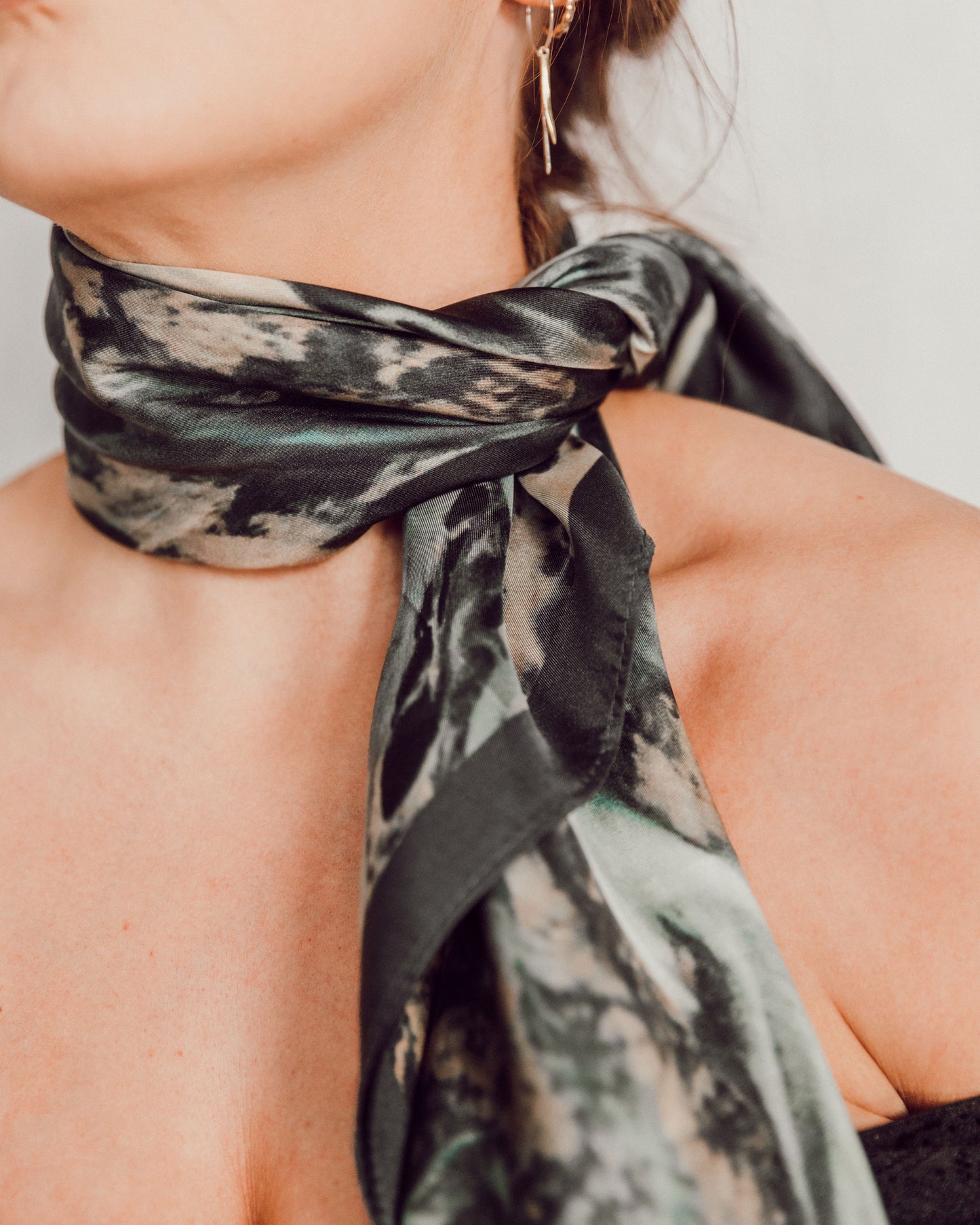 Silki slæður frá MEMO Iceland