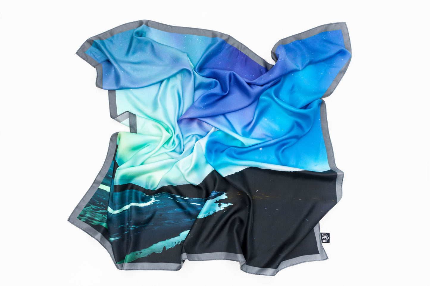 Silki slæður frá MEMO Iceland