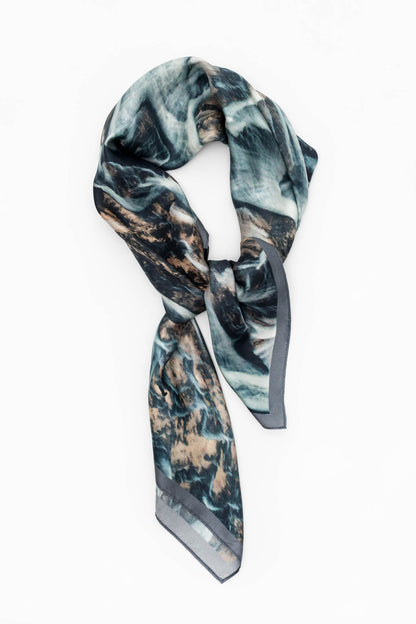 Silki slæður frá MEMO Iceland