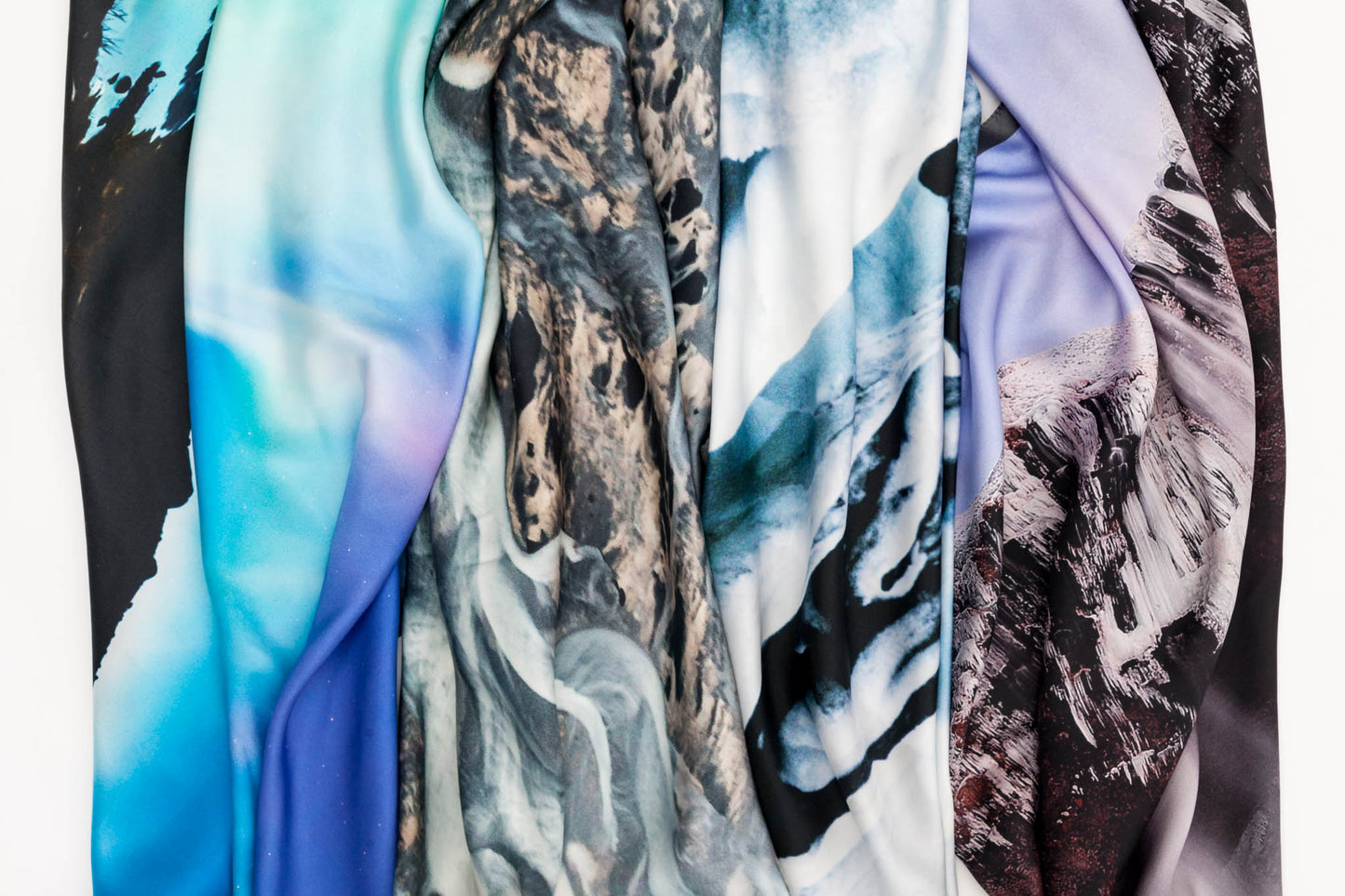 Silki slæður frá MEMO Iceland